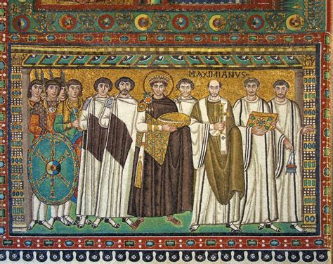 foto mosaici di Giustiniano e Teodora a San Vitale, Ravenna