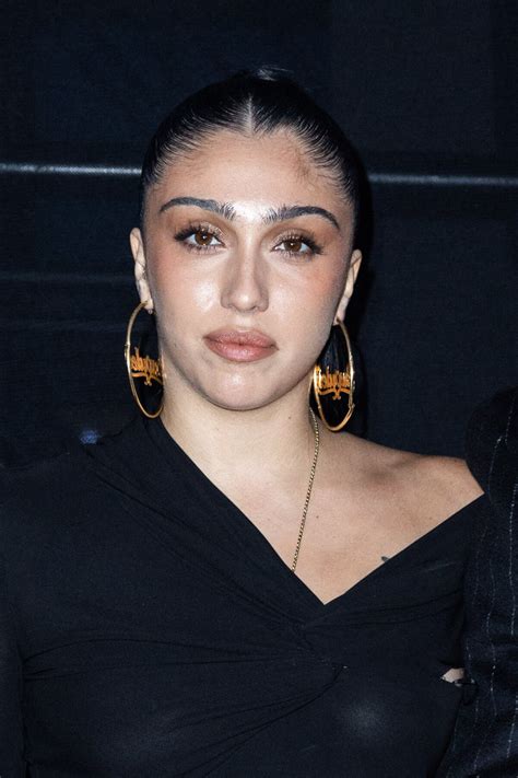 Ritratto di Lourdes Maria Ciccone Leon