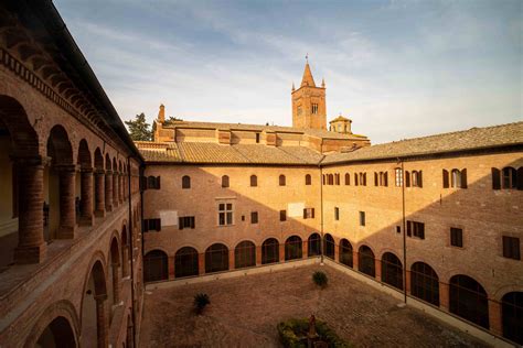 Chiostro Grande dell'Abbazia di Monte Oliveto Maggiore