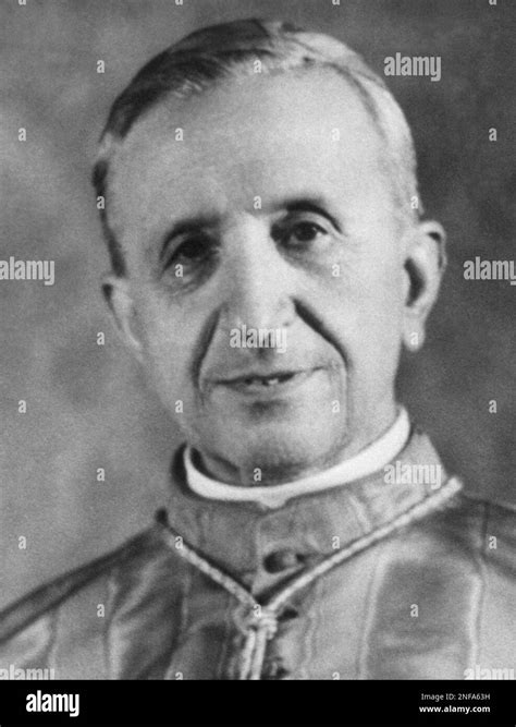Ritratto storico dell'Arcivescovo Fernando Cento