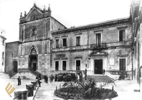 foto storica della facciata dell'asilo parrocchiale