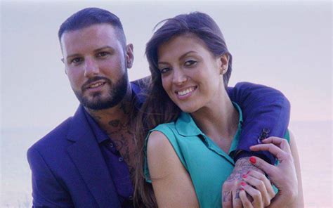 Foto di Nunzia Sansone e Flavio Zerella con i loro figli