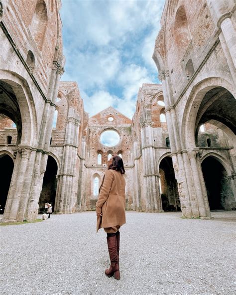 Foto vincitrice del Drone Photo Awards esposta all'Abbazia di San Galgano