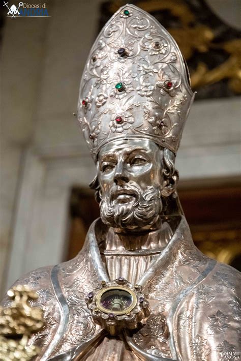 Busto d'argento di San Riccardo, Patrono di Andria, conservato nella Cattedrale