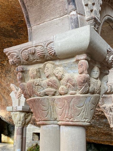 Capitello del chiostro del Monastero di San Juan de la Peña raffigurante scene bibliche