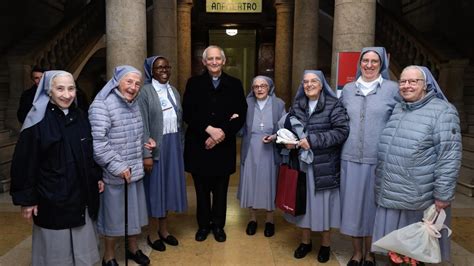 Foto d'archivio delle prime Suore Cappuccine dell’Immacolata di Lourdes
