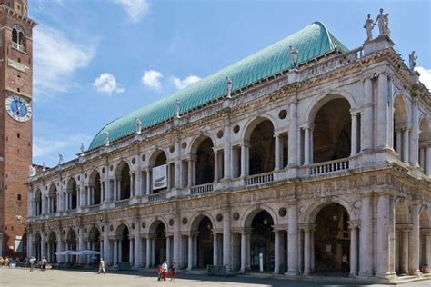 Veduta panoramica della Basilica Palladiana a Vicenza