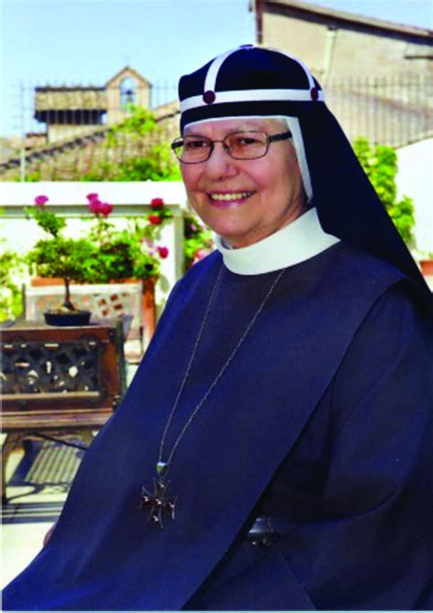 Ritratto di una giovane Madre Tekla Famiglietti in abito religioso