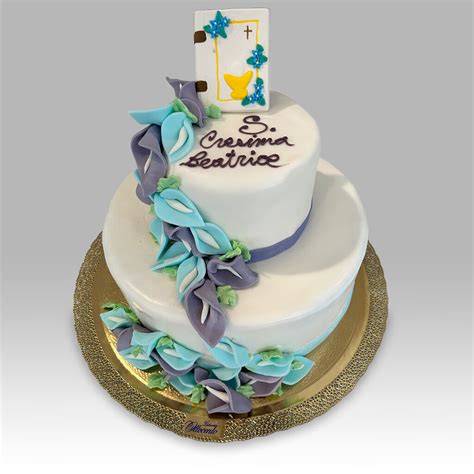 Torta di cresima personalizzata con simboli religiosi e/o interessi personali