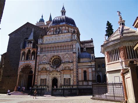 Esterno della Basilica di Santa Maria Maggiore a Bergamo