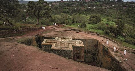 Architettura di chiese e abitazioni rurali in Etiopia