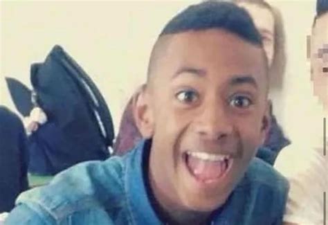 Ritratto sorridente di Willy Monteiro Duarte, giovane e di origini capoverdiane