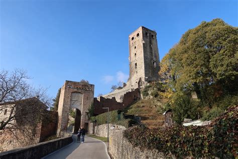 Ricostruzione storica del castello di Collalto