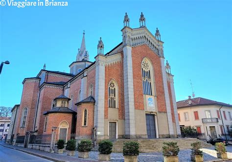 Foto storica della costruzione della Chiesa di San Michele a Cantù