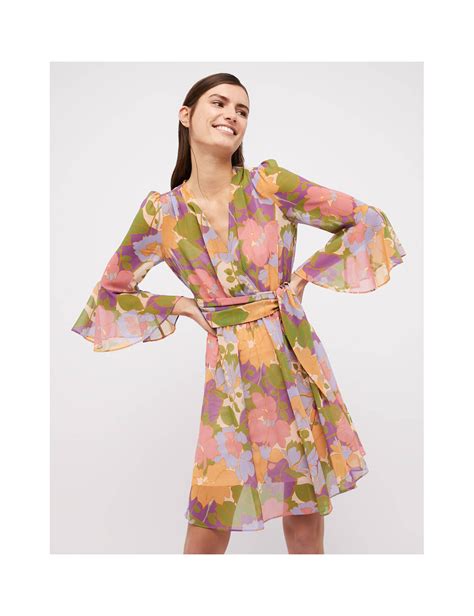 Foto di un abito Gaudì femminile elegante in georgette floreale