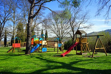 Foto della zona picnic o dei giochi per bambini nella Tenuta San Cassiano