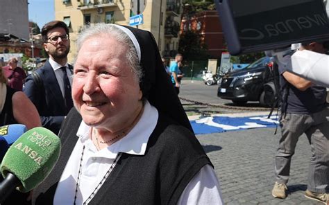 Ritratto fotografico di Suor Rosa Rosato e Suor Rosa D'Ovidio, le fondatrici della Congregazione
