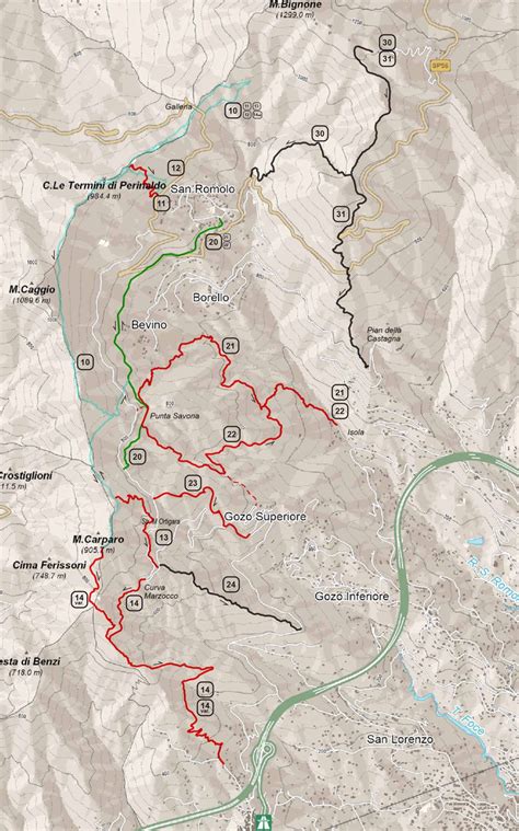 Mappa dei percorsi ciclistici e dei passi di montagna leggendari dei Pirenei nei pressi di Lourdes.
