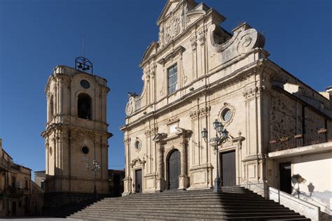 Veduta esterna dei ruderi della Chiesa di Santa Maria della Stella ad Alcamo