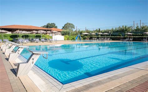 Piscina esterna del Villaggio Turistico Il Girasole