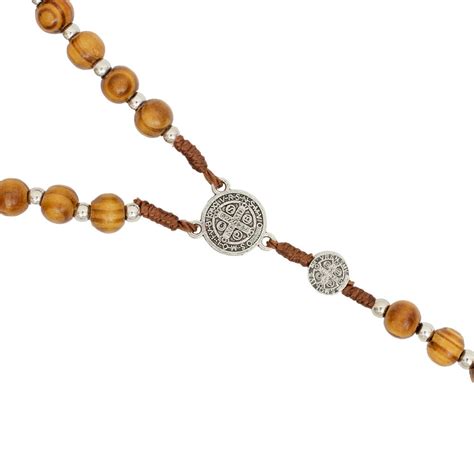 Bracciali rosario di vari materiali (argento, legno, corda)