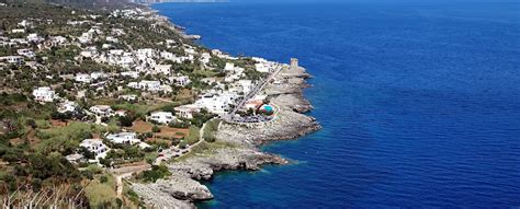Foto panoramica della Torre di difesa a Castrignano del Capo