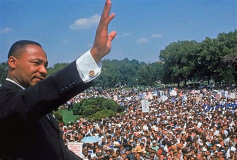 Foto d'epoca di Martin Luther King Jr. durante il suo viaggio a Berlino nel 1964.