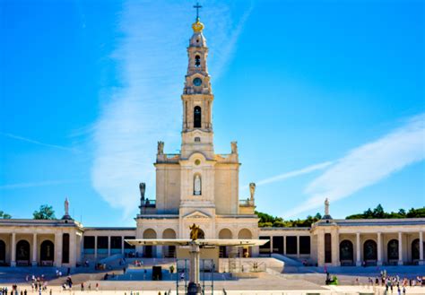 Santuario di Fatima e i tre pastorinhos