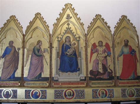 dettaglio del panneggio o delle figure dei santi nel polittico