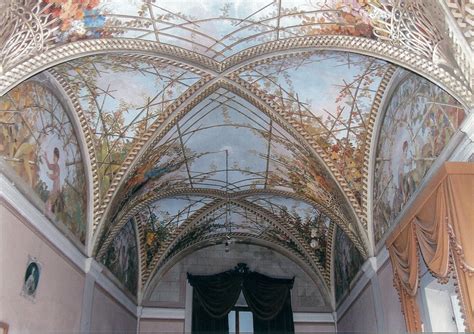 Dettaglio fotografico delle volte decorate con trompe-l'œil