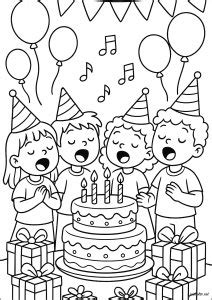 Famiglia che festeggia un onomastico con palloncini e un brindisi