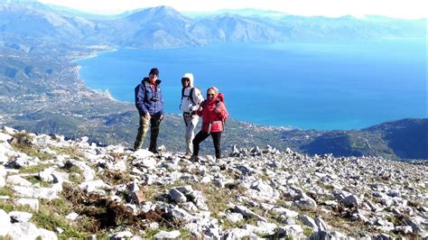 Sentiero sul Monte Bulgheria con vista panoramica