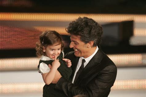 Angelica Fiorello in una delle sue apparizioni televisive con il padre