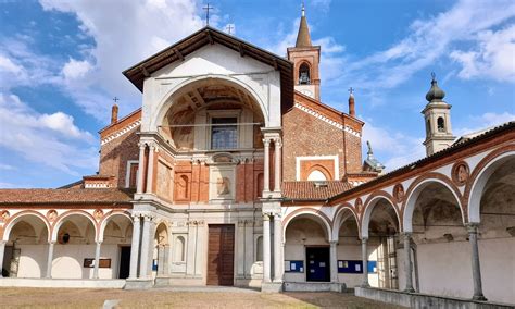 Foto panoramica di Santa Maria Nuova con case e campagna