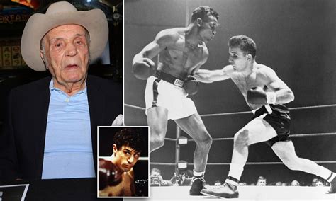 Ritratto di Jake LaMotta sul ring in bianco e nero