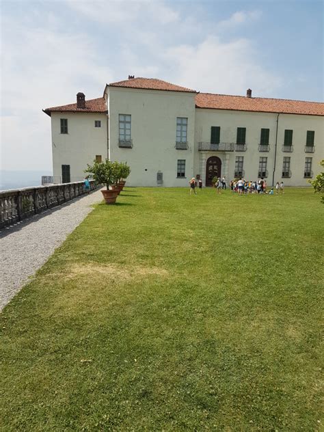 Foto della villa Masino Borot a Moriondo Moncalieri, attuale sede della comunità