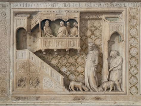 Dettaglio di un bassorilievo dell'Arca di San Cerbone, raffigurante le storie del Santo