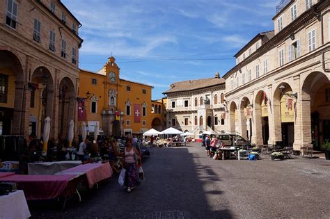 Raffigurazione artistica del miracolo del carro fermo a Luján