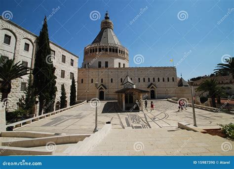 Antico graffito della Theotókos nella basilica di Nazareth