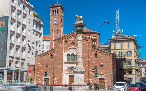 Foto esterna della Basilica di San Babila, Milano
