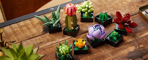 Set di piante grasse LEGO come oggetto decorativo