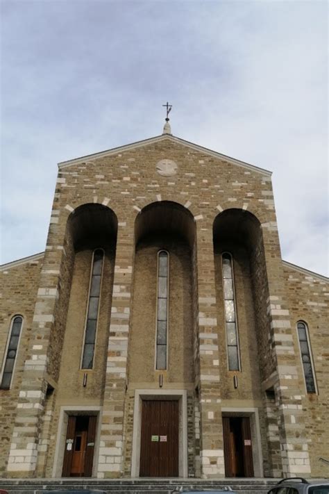 Foto panoramica della Chiesa Madonna del Mare a Trieste
