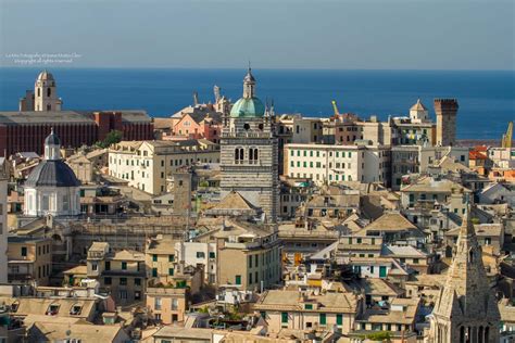 Veduta panoramica di Genova da Castelletto