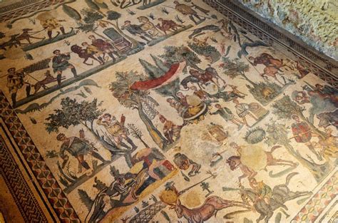 Mosaici della Villa Romana del Casale