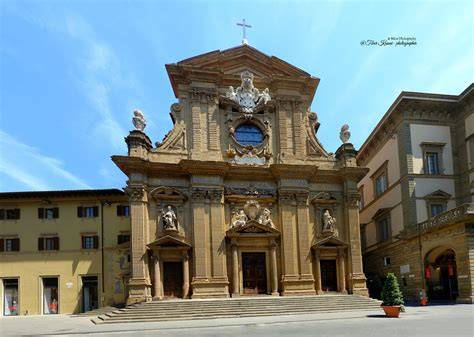 Veduta esterna della Chiesa Parrocchiale dei Santi Michele e Pietro a Felizzano