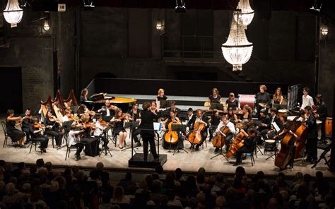 Scena di un concerto jazz all'aperto