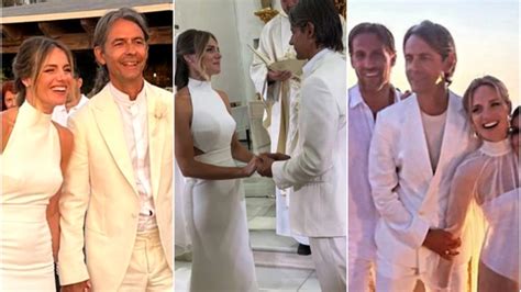 Foto di gruppo della famiglia Inzaghi durante la cerimonia a Formentera con dress code total white