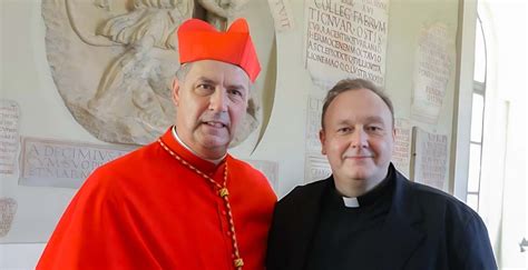 Ritratto fotografico di monsignor Giordano Piccinotti