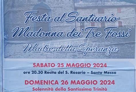 Dettaglio del campanile a vela del Santuario dei Tre Fossi