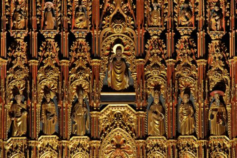 Dettaglio dell'altare maggiore della Cattedrale di Saint-Pierre a Rennes